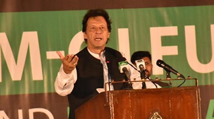 PM Imran pays tribute to CJ Nisar for initiating Dam campaign